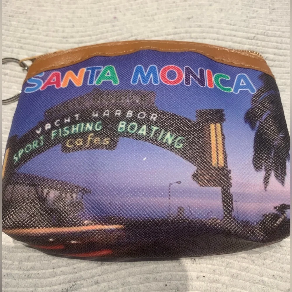 SANTA MONICA Los Angeles Zip Coin Purse with Keychain Ring Great for cha…
